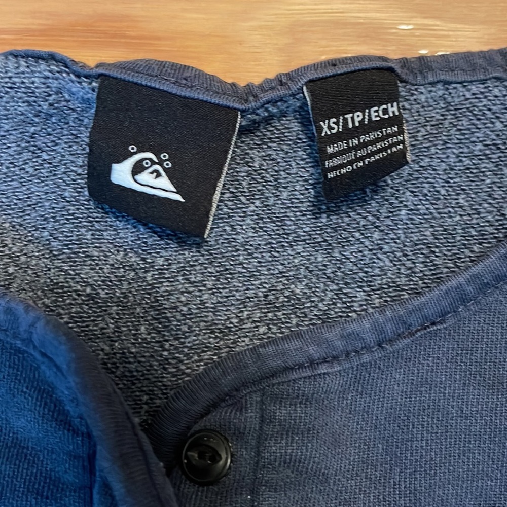 Quicksilver sweatshirt - Picture 2 of 8